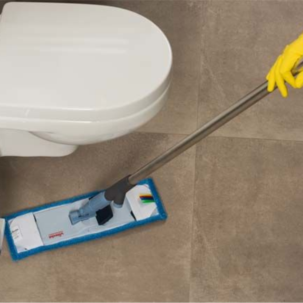 VILEDA  SprayPro INOX gallery image